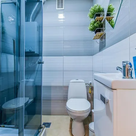 Royal Flats Old Town