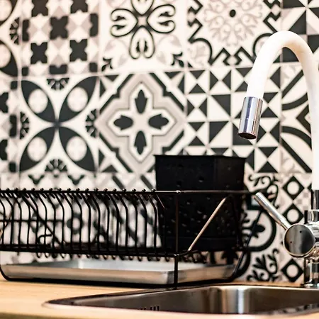 Royal Flats Old Town